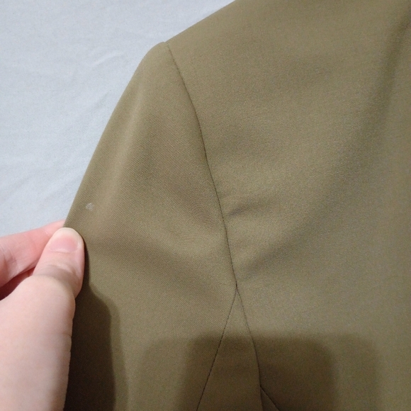 Anne Klein Green Blazer One Button Size 2P Career Work Wear Occupational Preppy - Picture 9 of 10